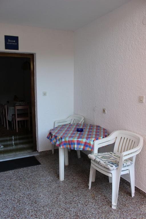 Pet Friendly Apartment In Porec With Wifi 客房 照片